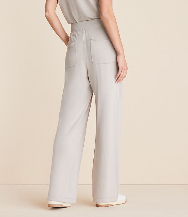 Lou & Grey Signaturesoft Wide Leg Pants
