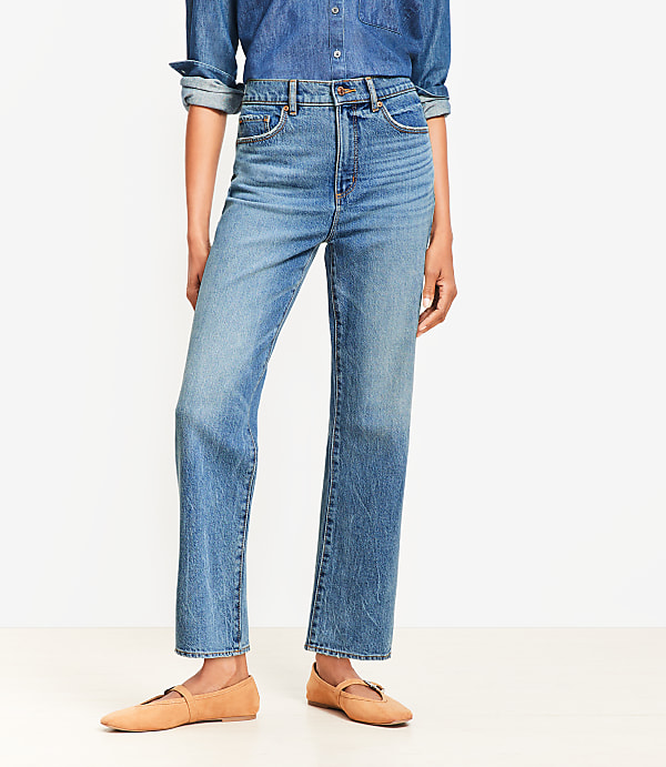 Curvy High Rise Straight Jeans in Authentic Vintage Mid Wash