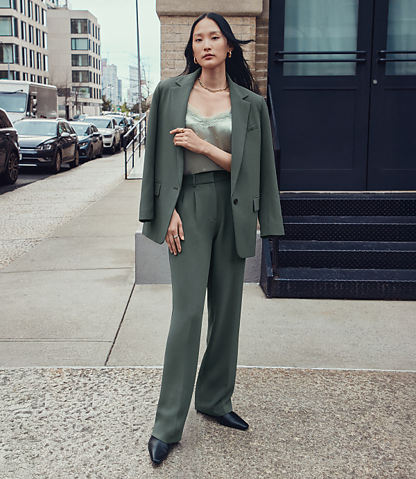 LOFT Versa Crepe Drape Pleated Relaxed Straight Pants