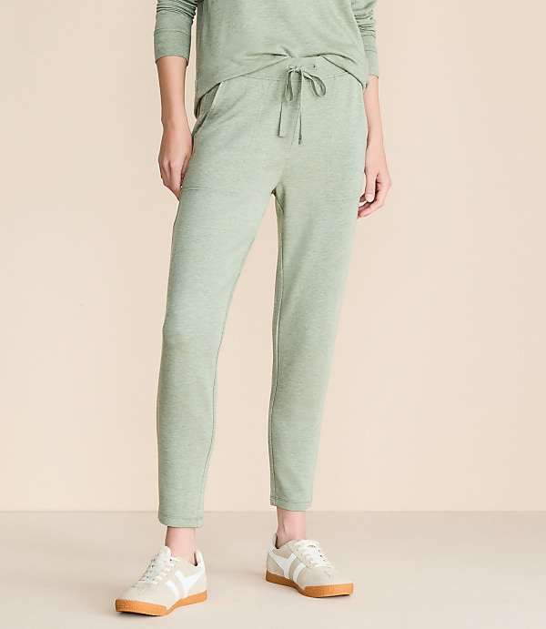 Lou & Grey Heathered Signaturesoft Sweatpants