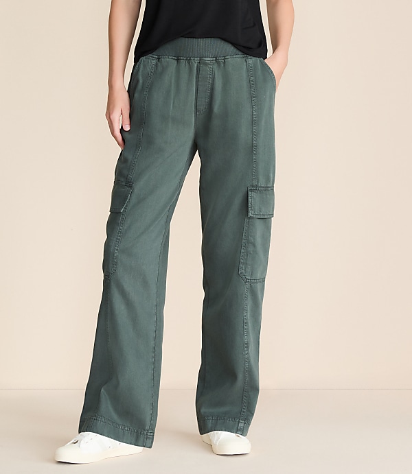 Lou & Grey Washed Twill Straight Leg Cargo Pants