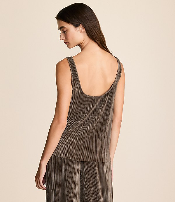 Lou & Grey Plisse Tie Back Tank Top