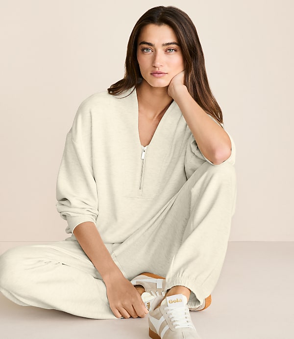 Lou & Grey Heathered Scubasoft Half Zip Top