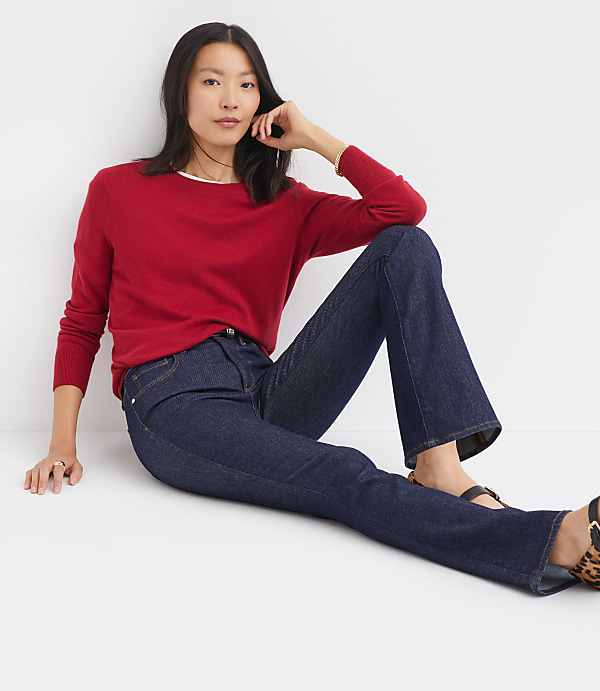 Mid Rise Boot Jeans in Classic Rinse Wash