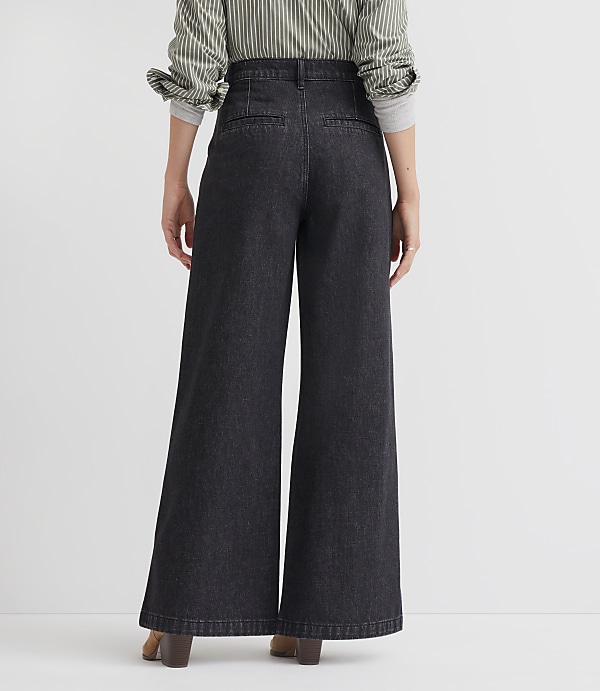 Petite Curvy High Rise Trouser Jeans in Washed Black Wash