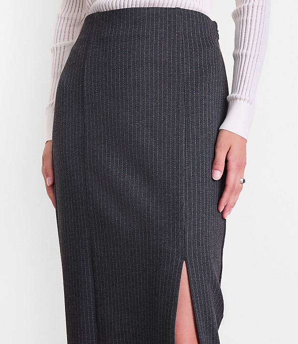 Petite LOFT Versa Ponte Column Skirt in Pinstripe