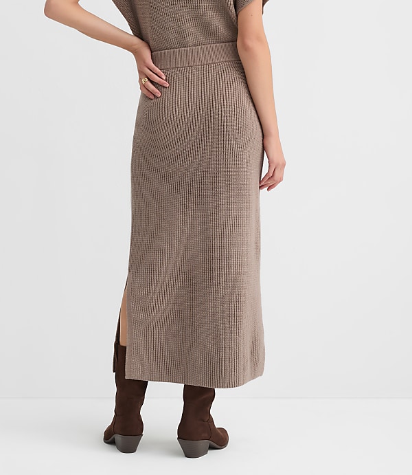 Ribbed Midi Sweater Skirt