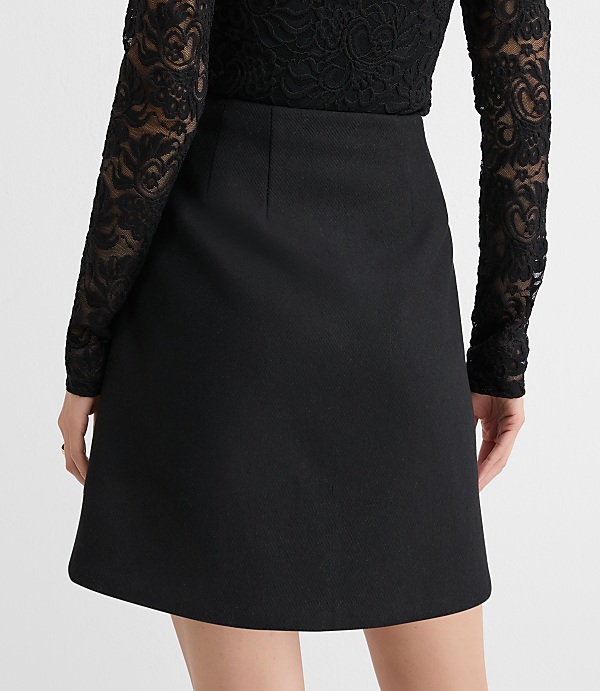 Button Mini Pocket Skirt