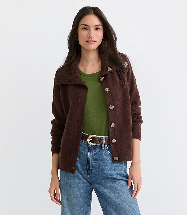 Petite Wide Collared Sweater Jacket