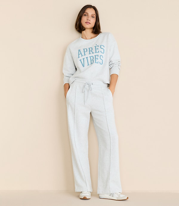Lou & Grey Heathered Elite Fleece Pintucked Straight Leg Pants