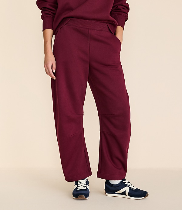 Lou & Grey Elite Fleece Barrel Pants