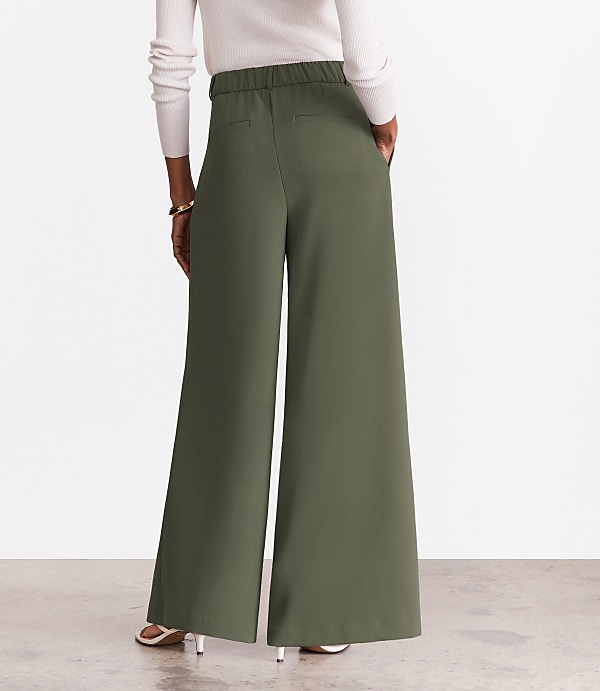 Petite LOFT Versa Crepe Drape Palazzo Pant
