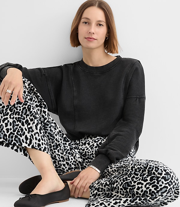 Seamed Modern Sweatshirt