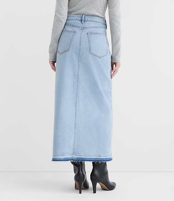 Rivete Front Slit Denim Maxi Skirt in Vintage Light Wash