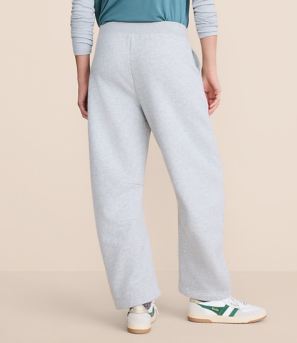 Lou & Grey Heathered Elite Fleece Barrel Pants