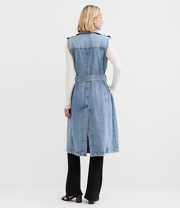Denim Sleeveless Trench Coat in Light Wash