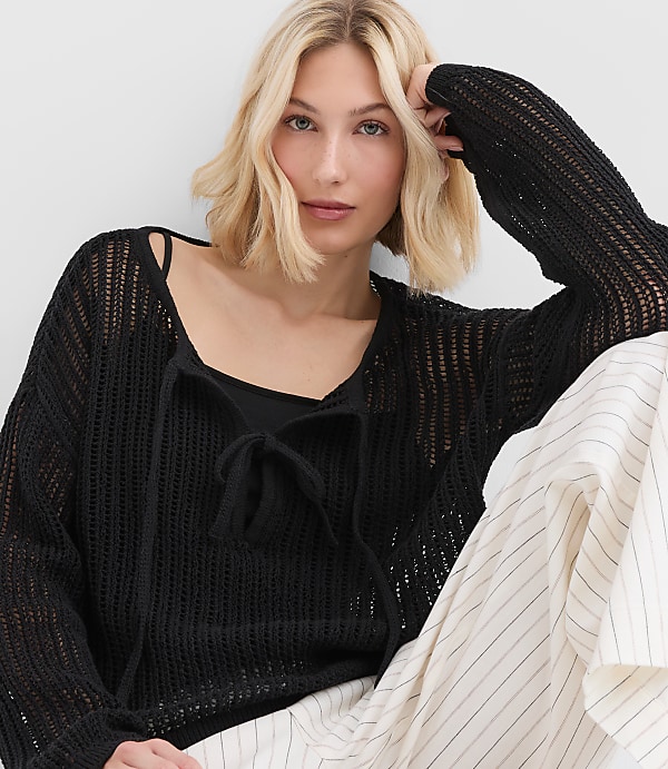 Mesh Stitch Bow Tie Sweater