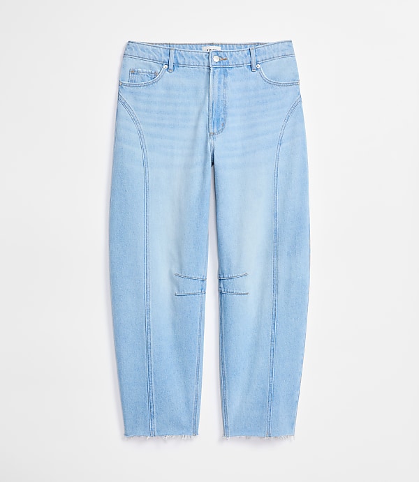 Rivete Curvy Fresh Cut Horseshoe Jeans in Haze Wash