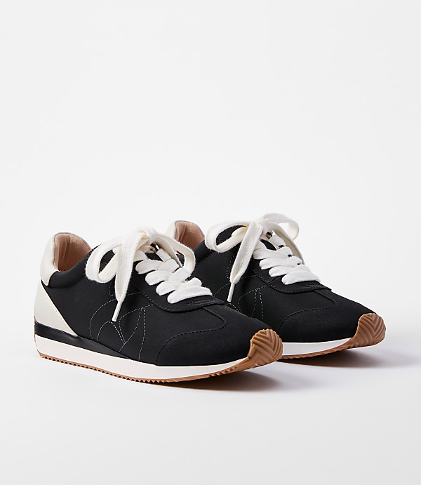 Lou & Grey Everyday Sneakers
