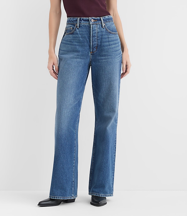 Rivete Petite High Rise Wide Leg Jeans in Echo Wash