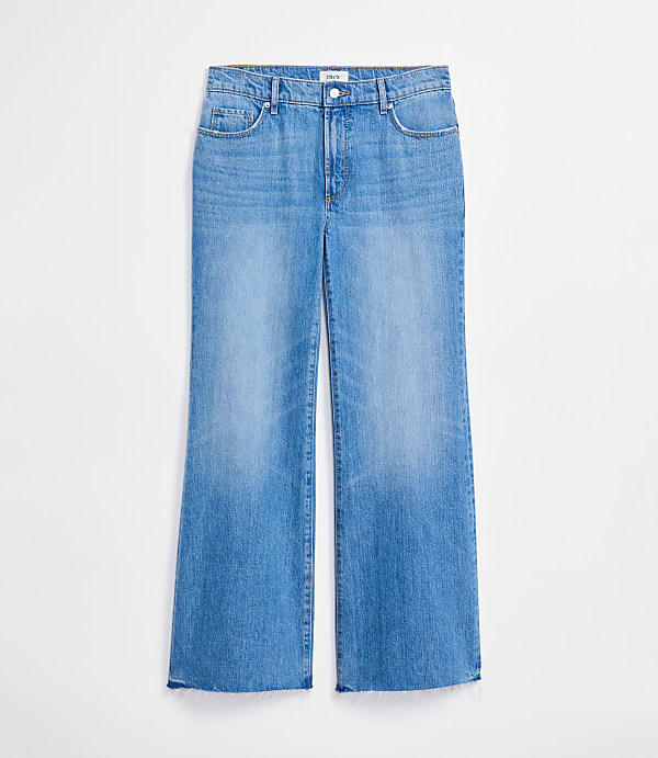 Rivete Petite Fresh Cut Mid Rise Loose Flare Jeans in Light Wash