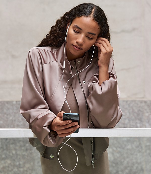 Petite LOFT Versa Satin Bomber Jacket
