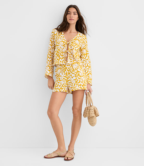 Petite LOFT Beach Palm Ruffle Gauze Shorts