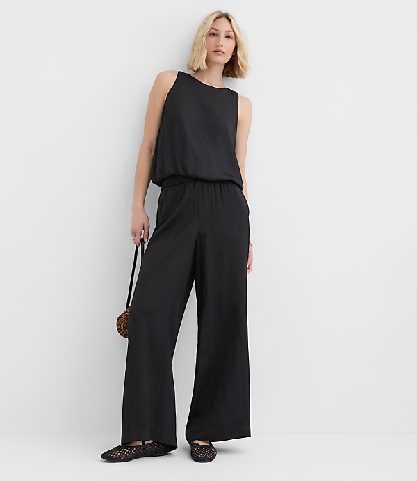 Petite Pull On Wide Leg Pants
