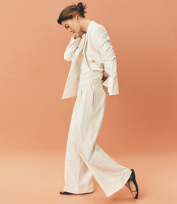 Petite Pull On Wide Leg Pants in Pinstripe Cotton Linen