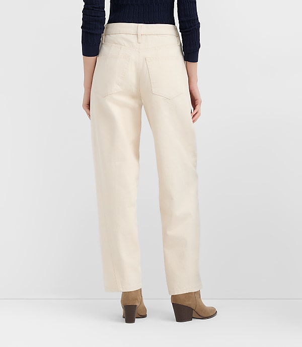 Rivete Curvy Seamed High Rise Barrel Jeans in Ivory