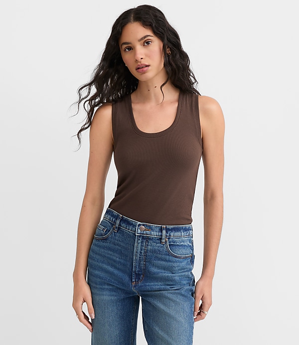 Perfect Ribbed Scoop Neck Tank Top