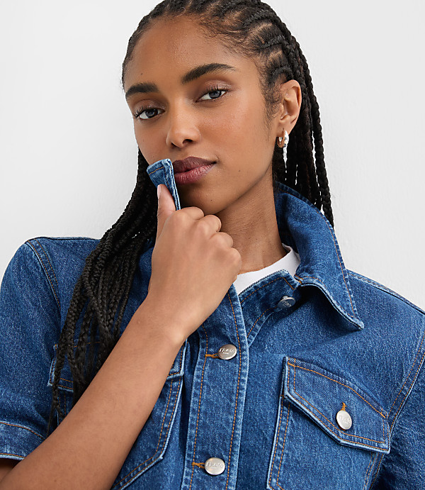Rivete Short Sleeve Denim Jacket in Medium Stone Wash