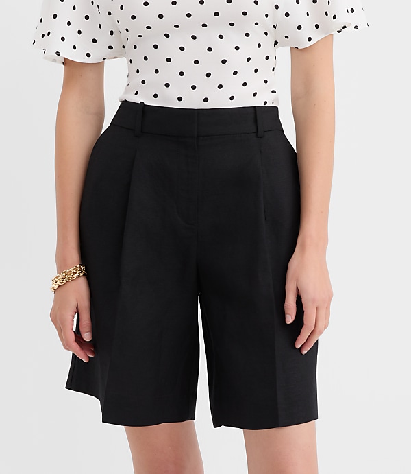 Bermuda Shorts in Linen Blend