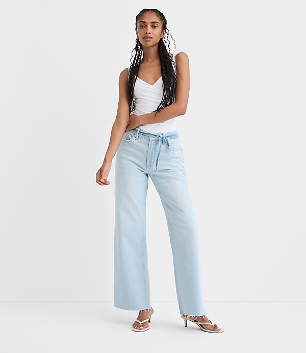 Rivete Fresh Cut Mid Rise Wide Leg Jeans in Wave Wash