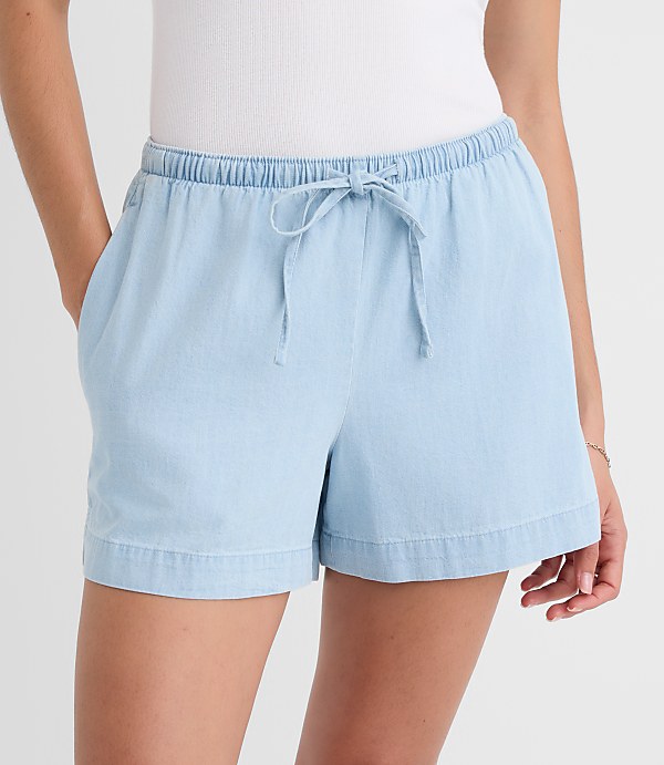Sawyer Pull On Shorts in Chambray