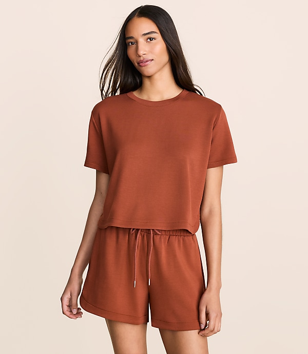 Lou & Grey Lightweight Scubasoft Rounded Hem Tee