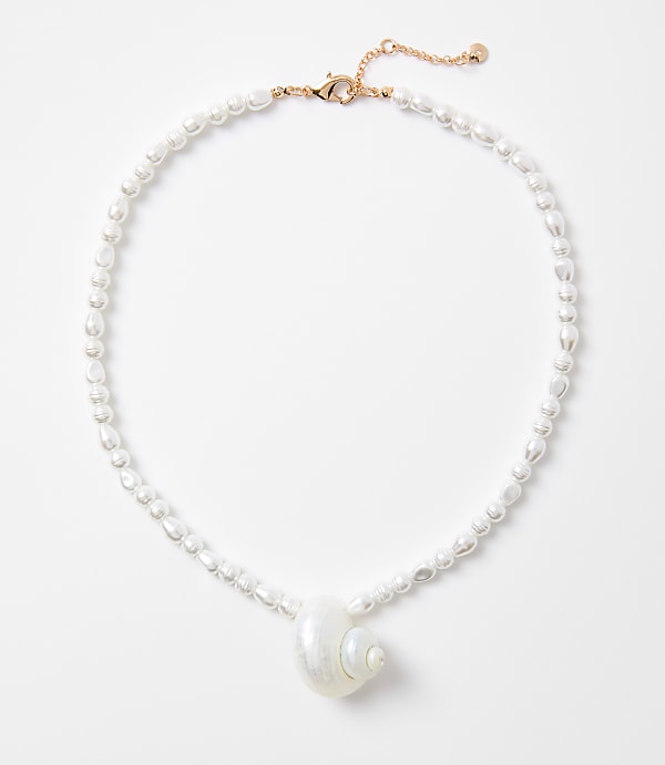 Pearlized Seashell Beaded Necklace