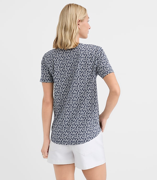 Garden Everyday V-Neck Tee