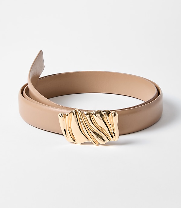 Molded Buckle Leather Belt
