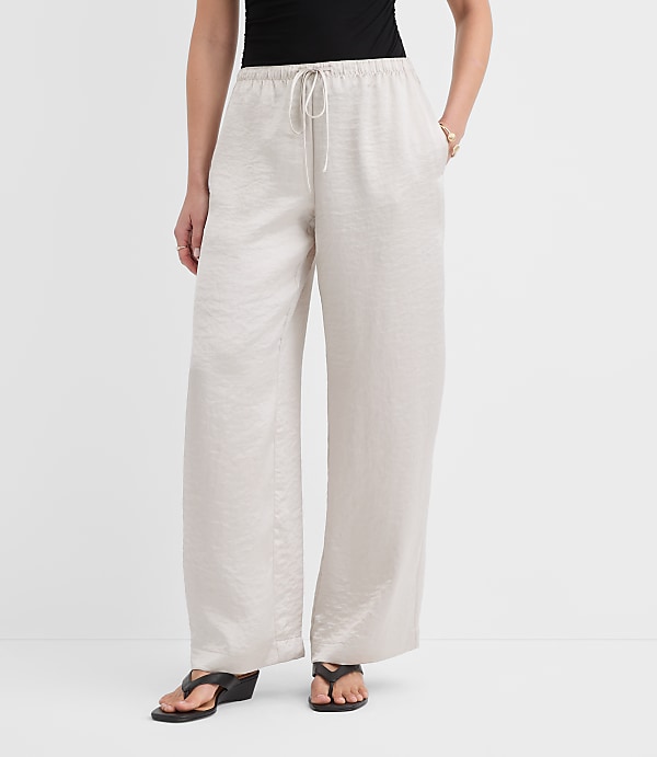 Sawyer Pull On Pants in Satin