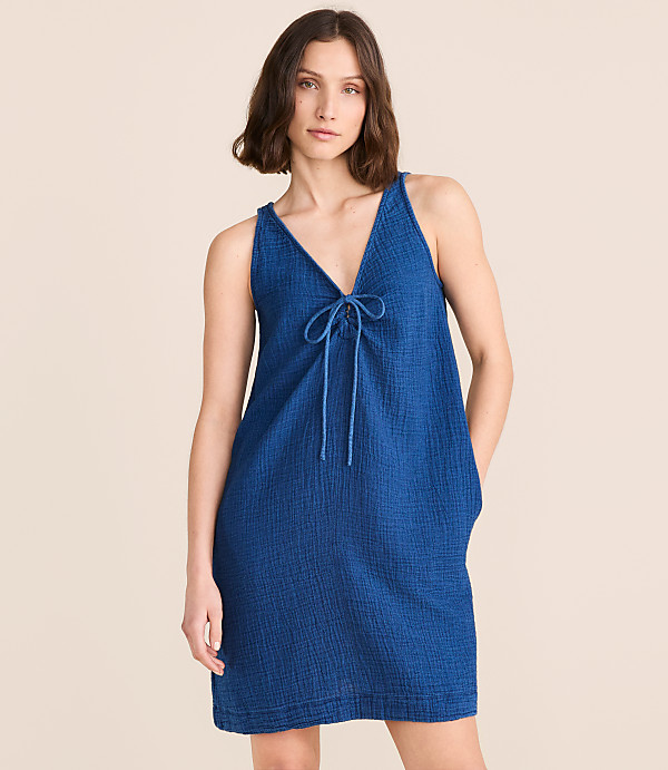 Lou & Grey Denim Washed Double Cloth Tie Keyhole Mini Pocket Dress