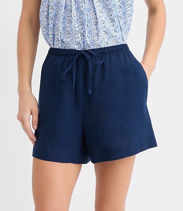 Petite Sawyer Pull On Shorts in Linen Cotton