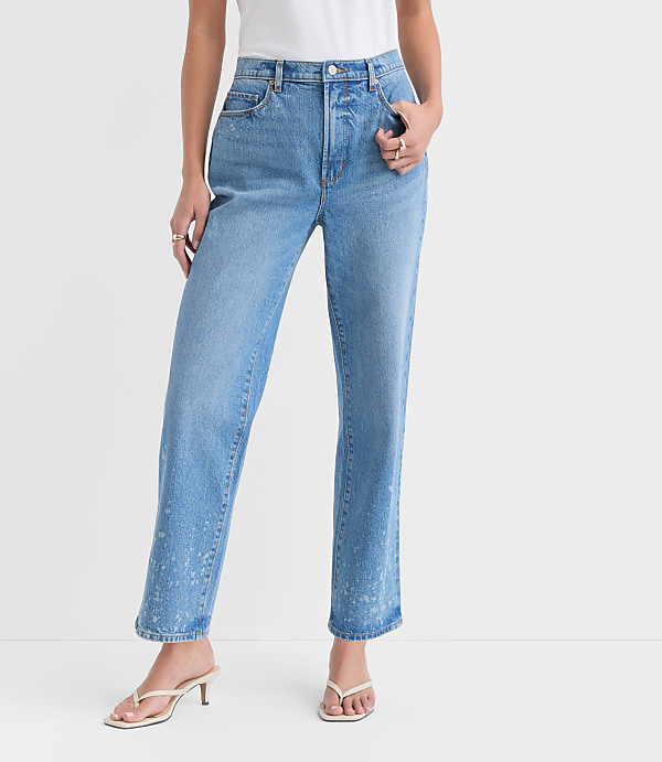 Rivete Petite High Rise Straight Jeans in Bleach Out Wash