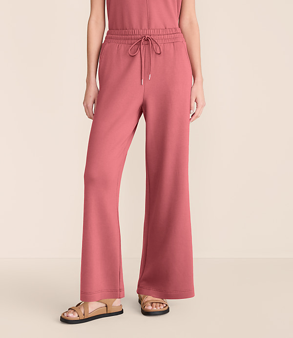 Lou & Grey Scubasoft Wide Leg Sweatpants