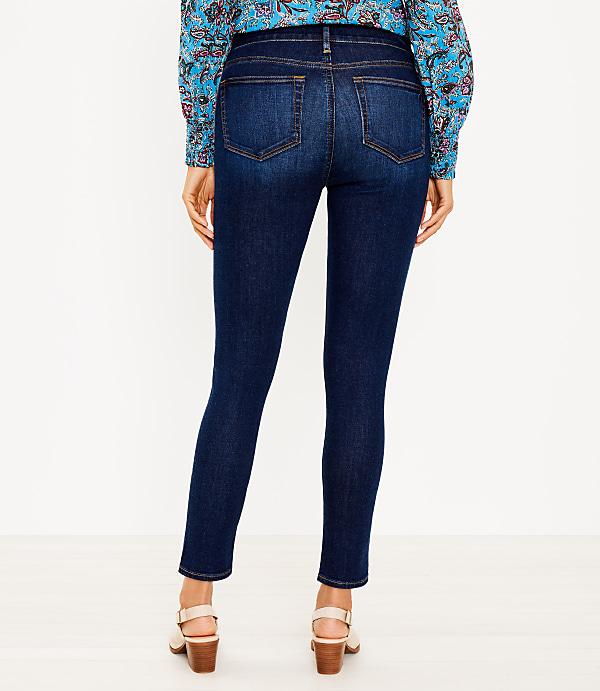 Curvy Mid Rise Skinny Jeans in Classic Dark Indigo Wash