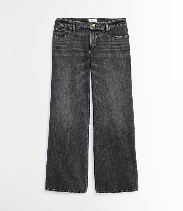 Rivete Petite Low Rise Wide Leg Jeans in Lune Wash