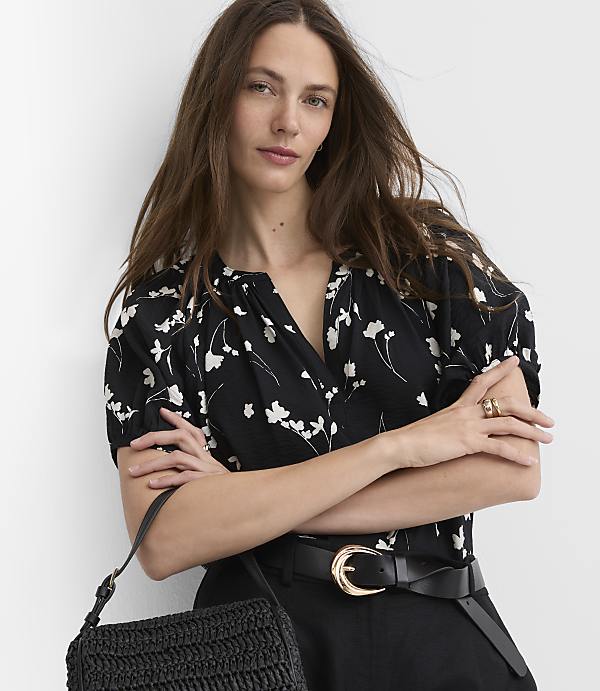 Petite Floral Puff Sleeve Split Neck Top