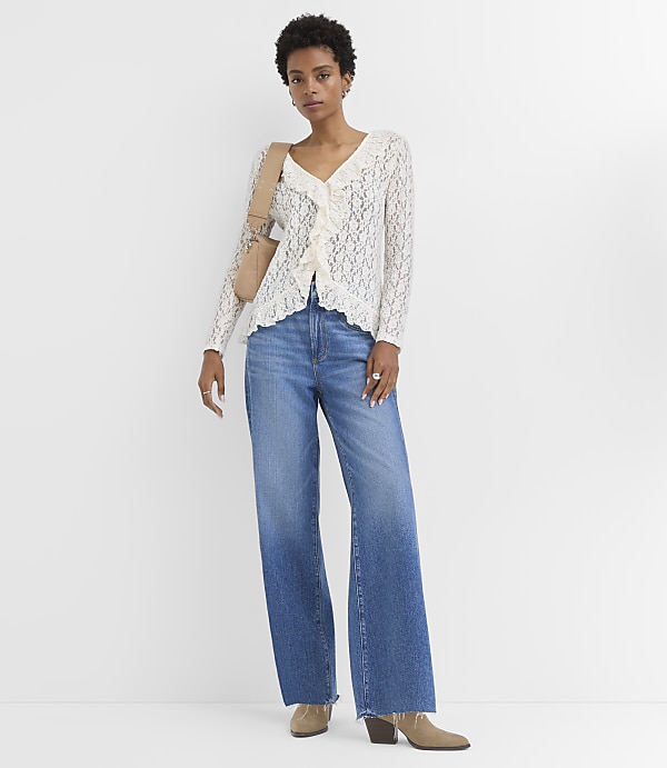 Petite Floral Lace Ruffle Top