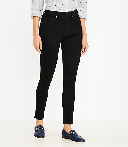 Petite Curvy High Rise Skinny Jeans in Black