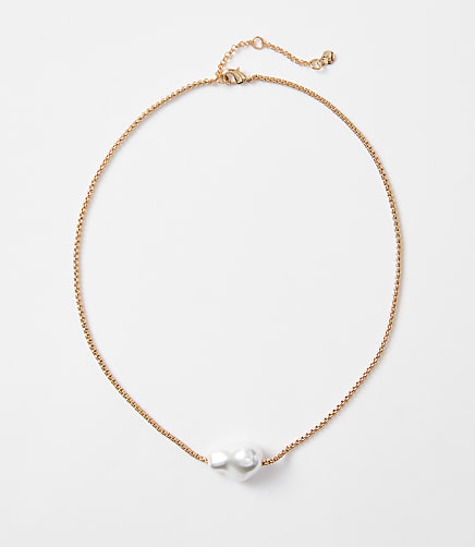 Pearlized Pendant Necklace